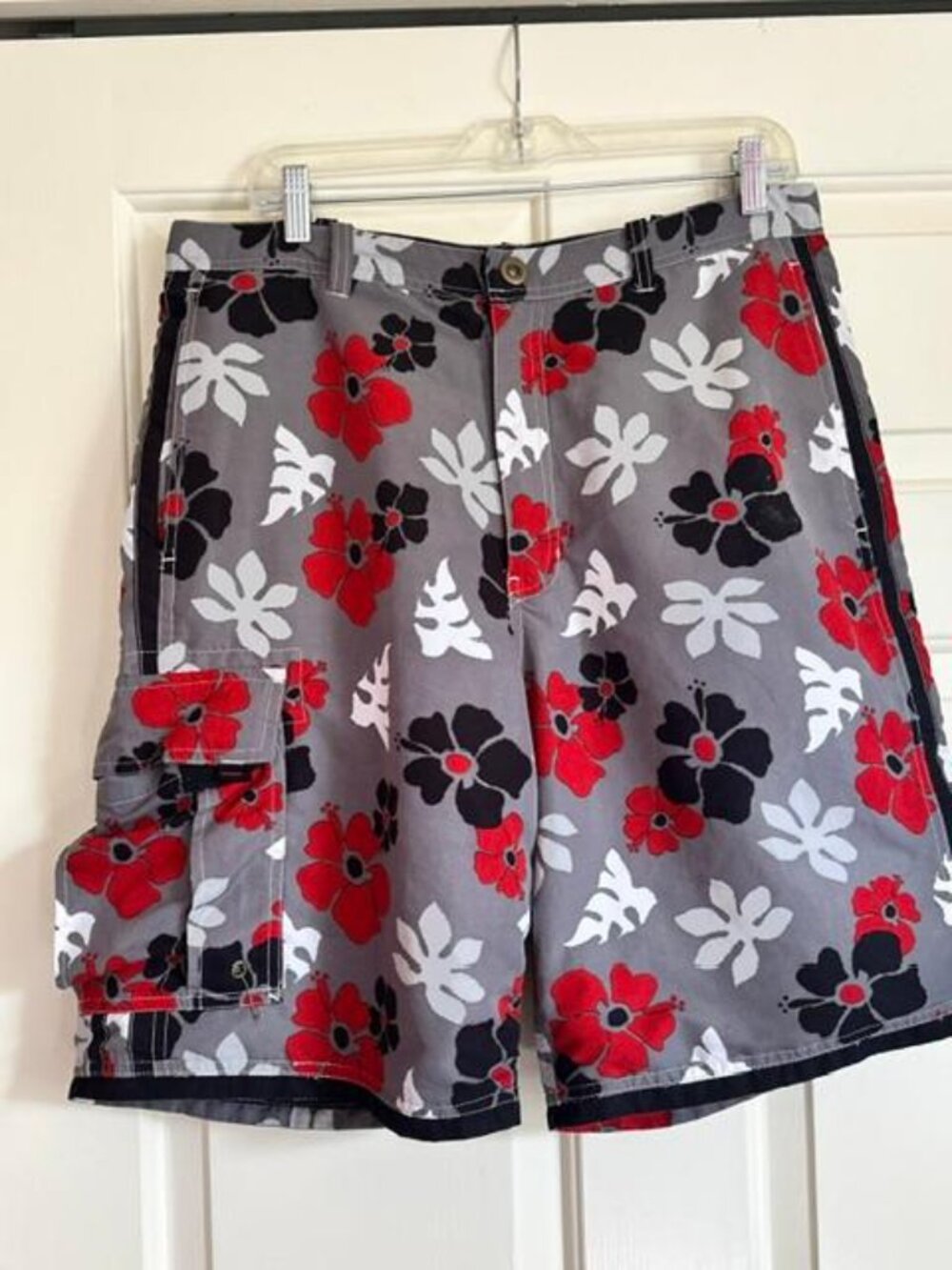 * Urban Pipeline Reversible Board Shorts Mens 34 Zip Cargo Black Grey Red